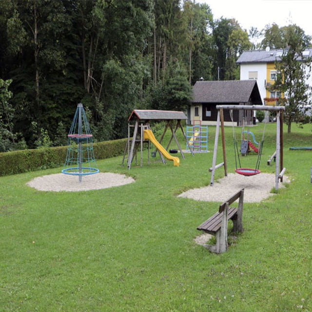 Foto von Spielplatz Luftenberg an der Donau, Wella-Siedlung