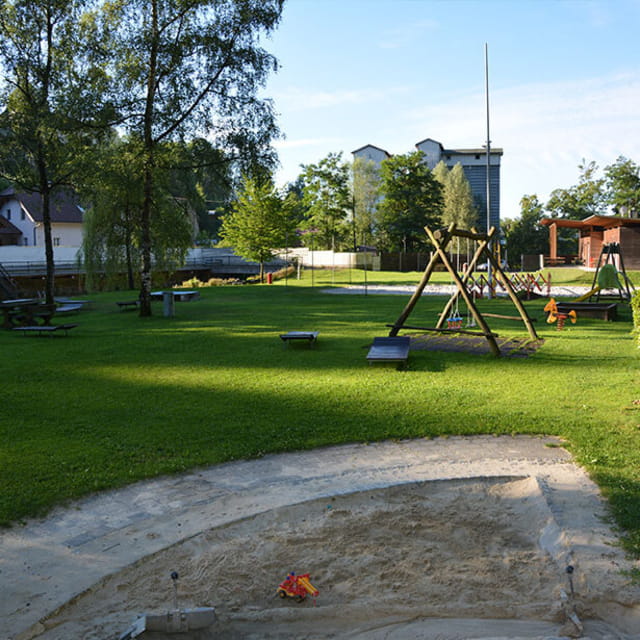 Foto von Spielplatz Perg, Waldbad