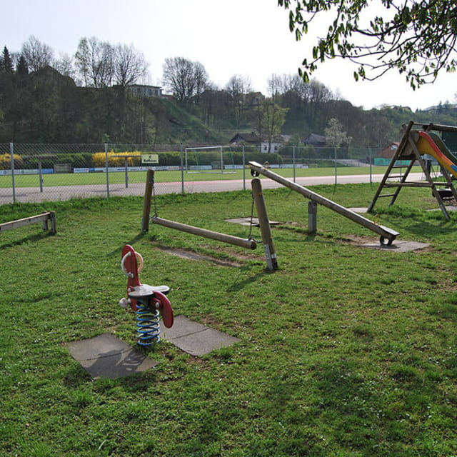 Foto von Spielplatz Steinerkirchen an der Traun, Sportanlage