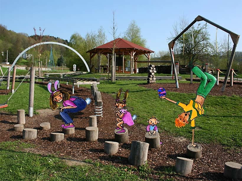 Wernstein am Inn Spielplatz mit Illustration