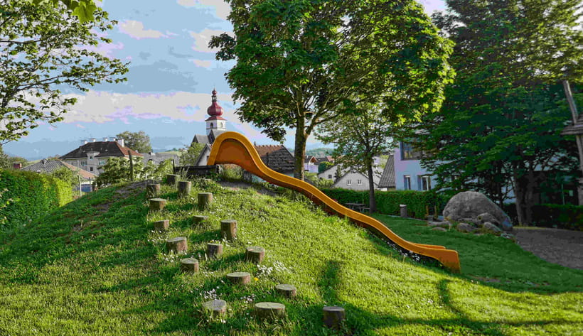 Waldneukirchen Spielplatz Rutsche