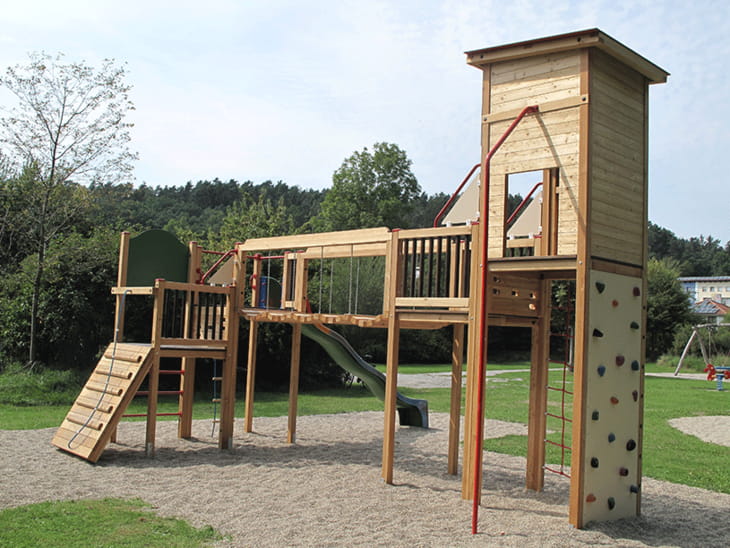 Gallneukirchen Spielplatz Kletterturm