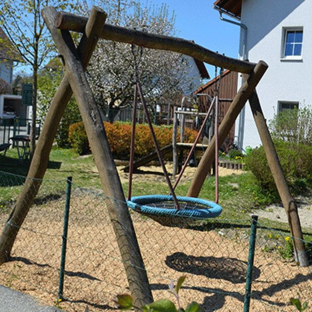 Foto von Spielplatz Wallern an der Trattnach, Johann-Strauß-Straße