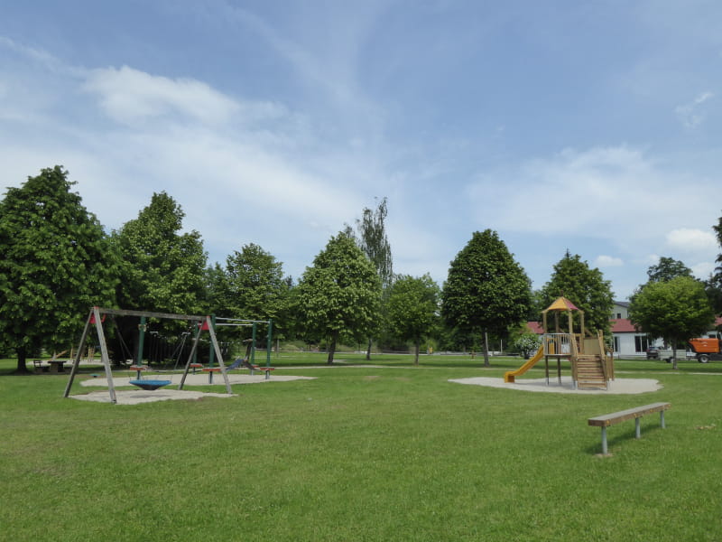 Spielplatz Regau, Überblick
