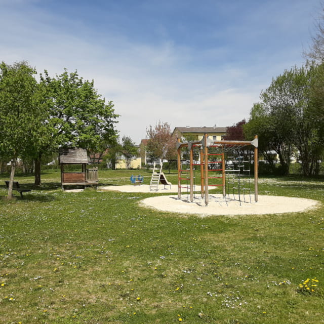 Foto von Spielplatz Perg, Freizeitwiese