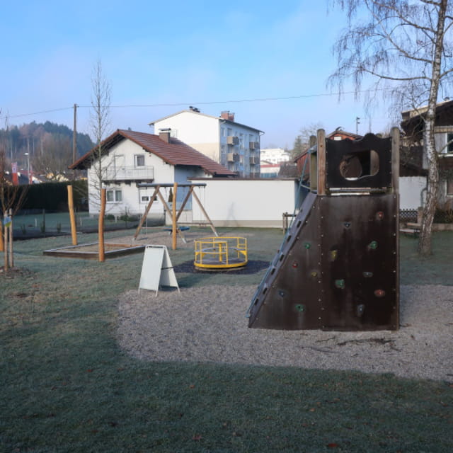 Foto von Spielplatz Seewalchen am Attersee, Gemeindespielplatz