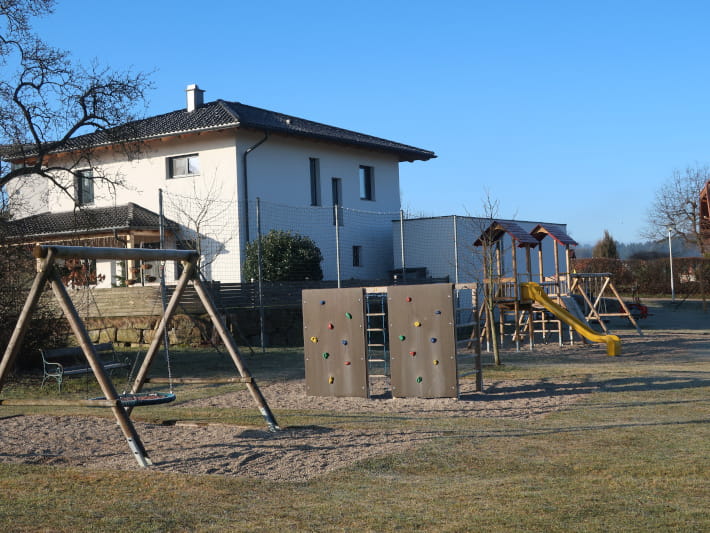 Spielplatz Seewalchen, Steindorf Überblick