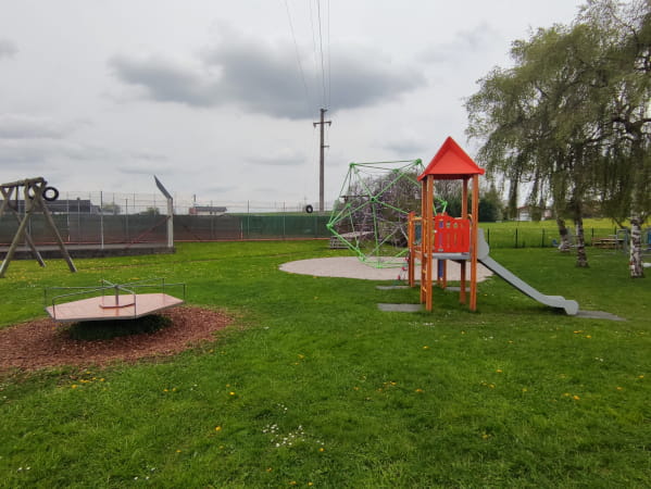 Spielplatz Kallham, Überblick