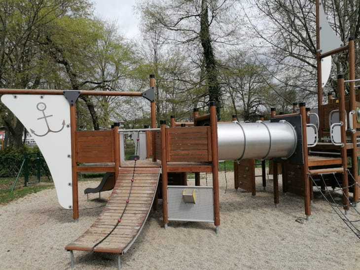 Spielplatz Schörfling am Attersee, Schlossparkpromenade, Überblick