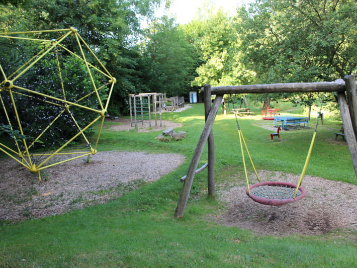 Spielplatz Gutau, Bachpromaneade, Überblick