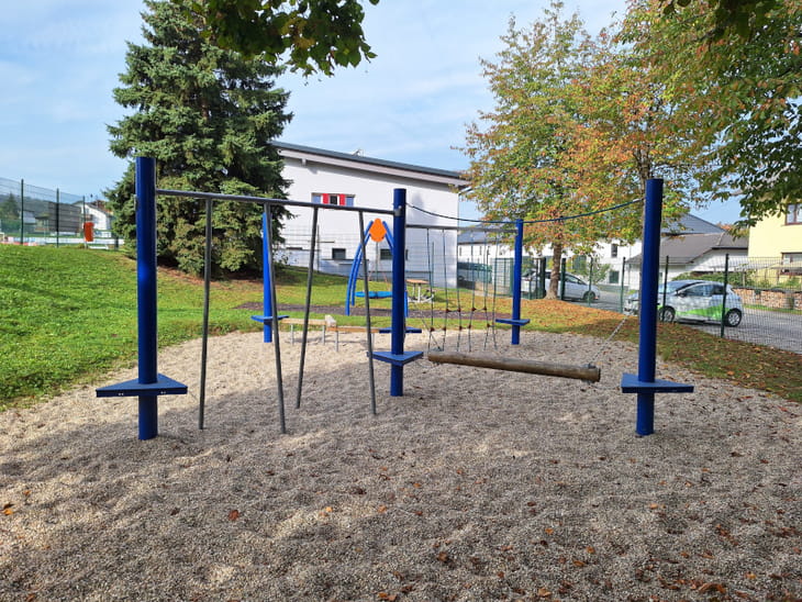 Spielplatz Engerwitzdorf Sportplatzweg, Überblick