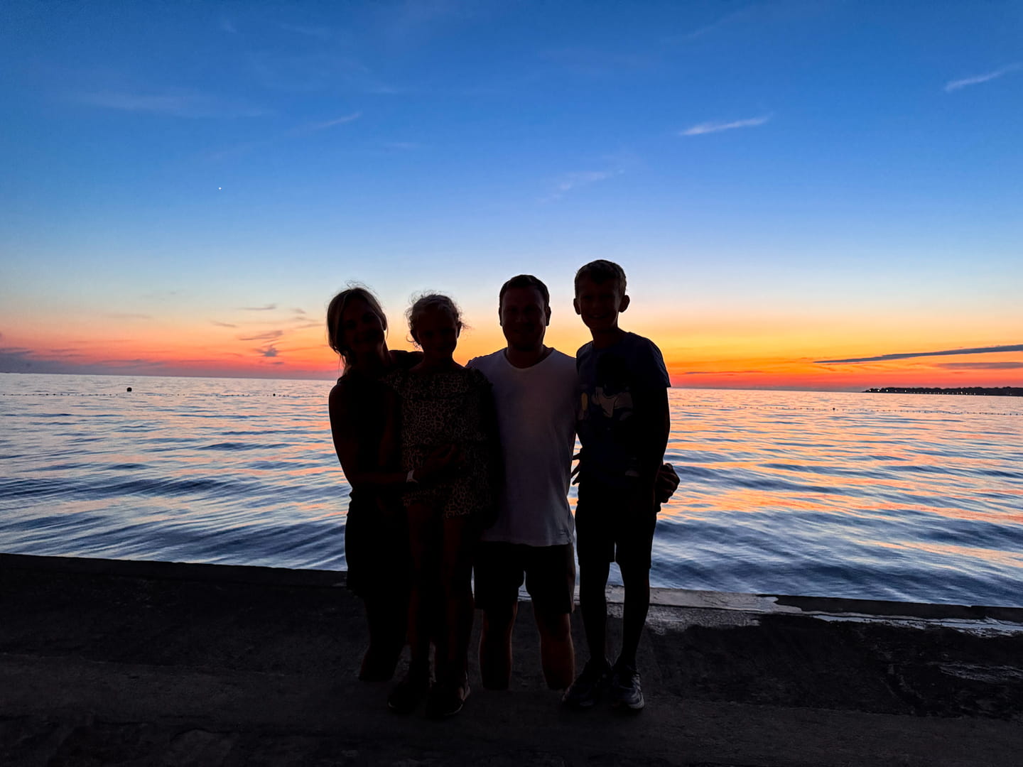 Gesichter im Schatten – Herzen im Licht