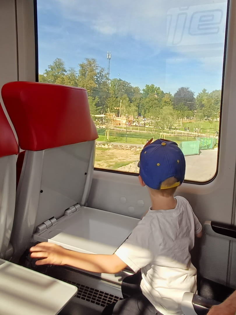 Familien-Öffi-Tag - Ab in den Volksgarten Wels
