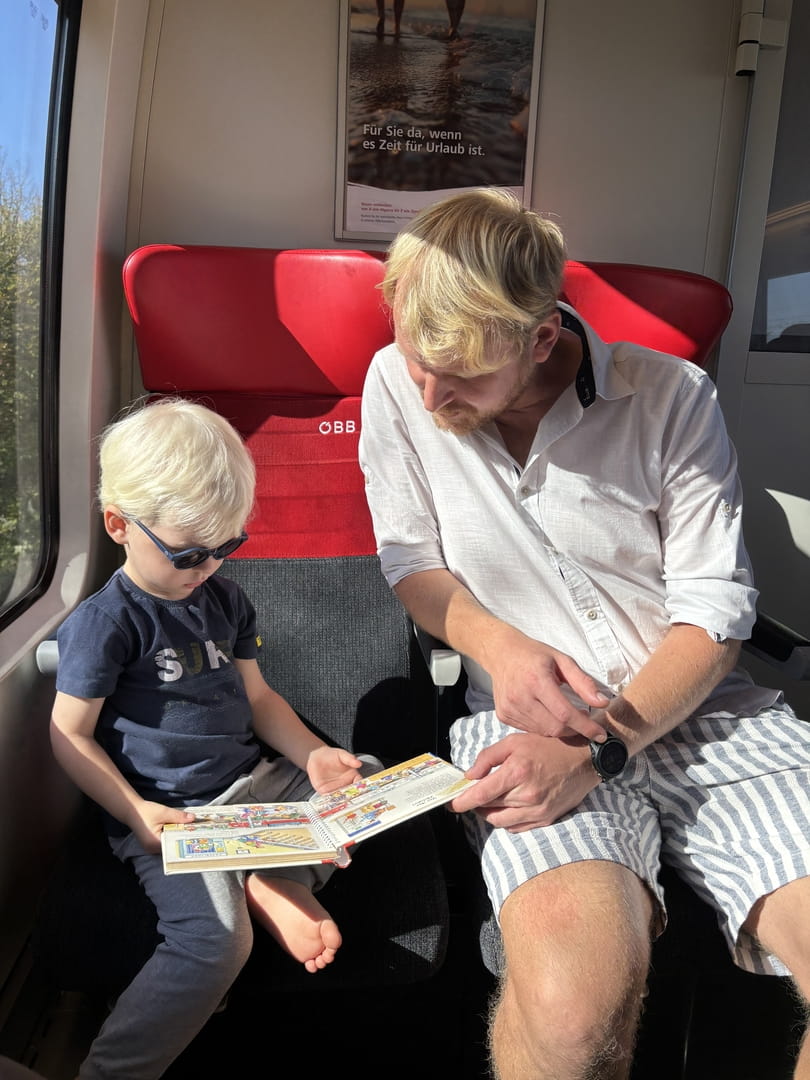 „Zugbuch“ im Zug :-)