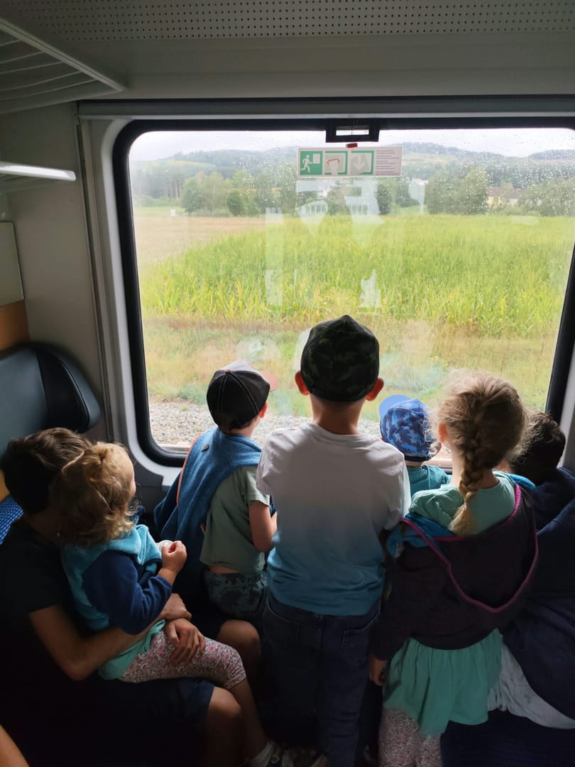 Mit Zug geht\'s ab nach Linz!