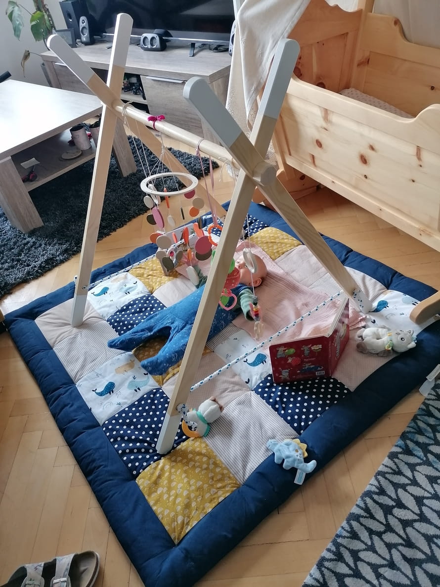 hali-Spielebogen mit Baby (bitte nur nach Rücksprache veröffentlichen)