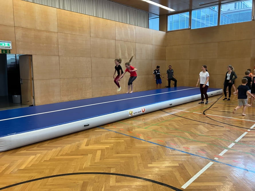 Mit einer Sport-Olympiade soll den Kindern der Spaß an der Bewegung vermittelt werden.
