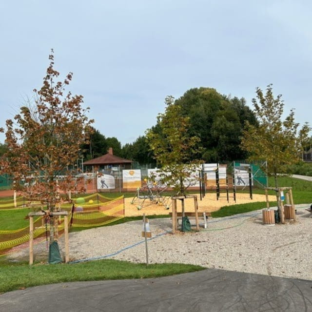 Foto von Spielplatz Wartberg an der Krems, Sportplatz