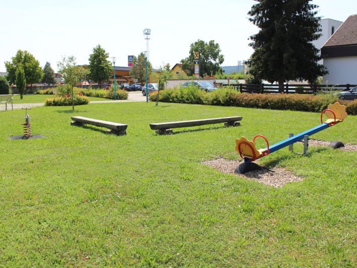 Übersicht Spielplatz Hartkirchen Landesmusikschule