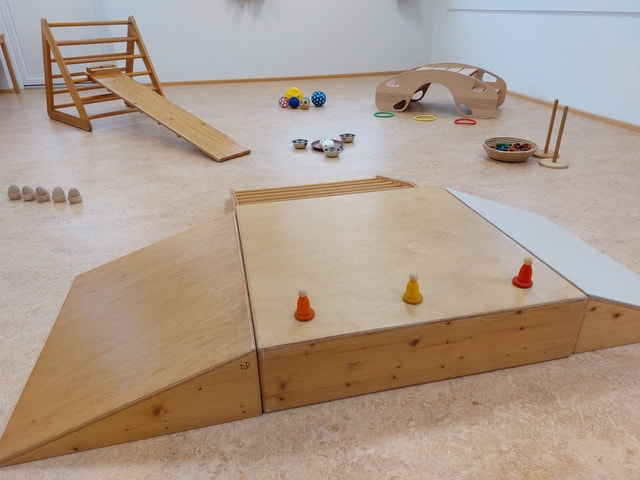 Spielraum nach Emmi Pikler, wertvolle Zeit mit eurem Kind verbringen