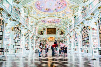 Benediktinerstift Admont
Bibliothek & Museum Benediktinerstift Admont
Bibliothek & Museum